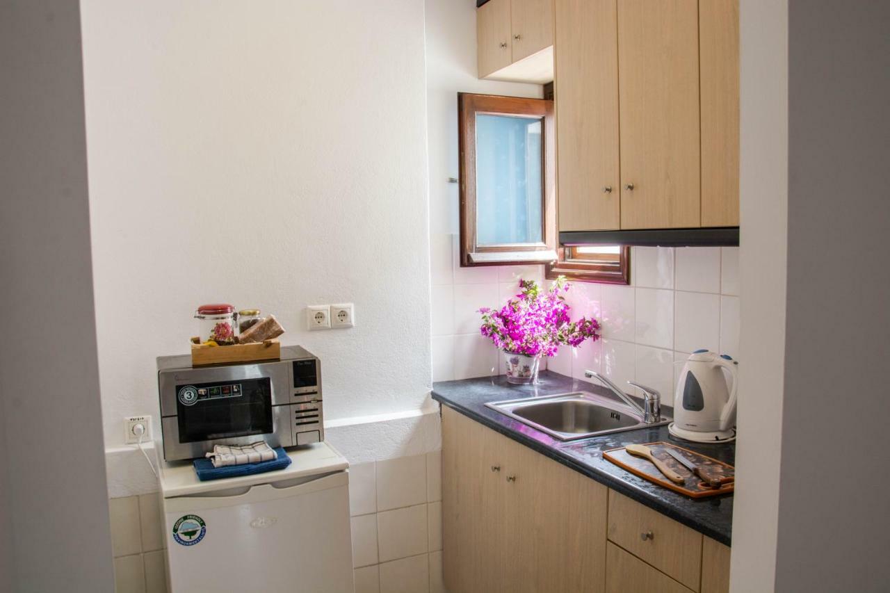 Calderimi Apartments サントリーニ エクステリア 写真